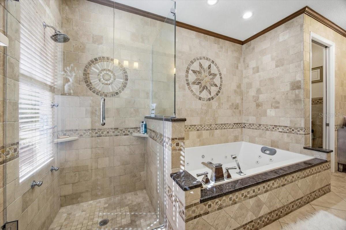 Image 18 of 40 For 13231 Meergate Circle