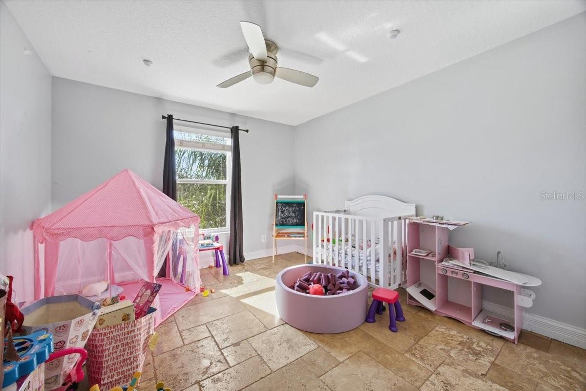 Image 21 of 40 For 13231 Meergate Circle