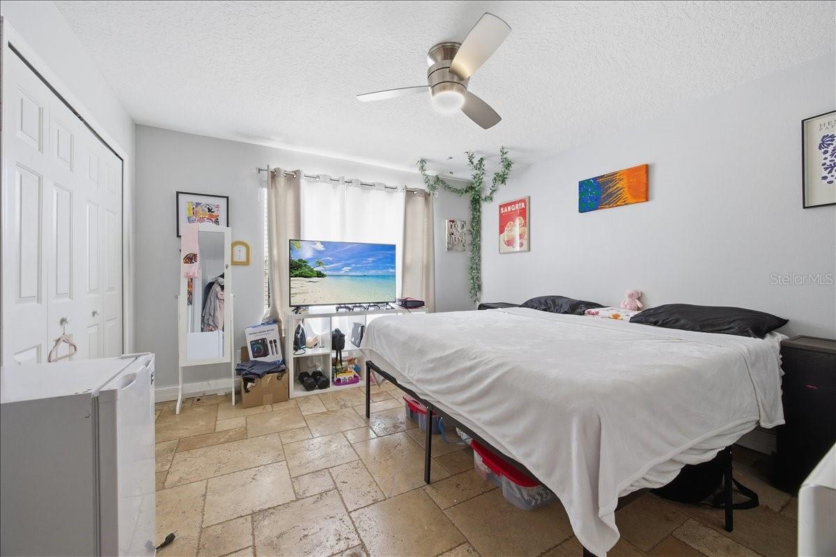 Image 24 of 40 For 13231 Meergate Circle