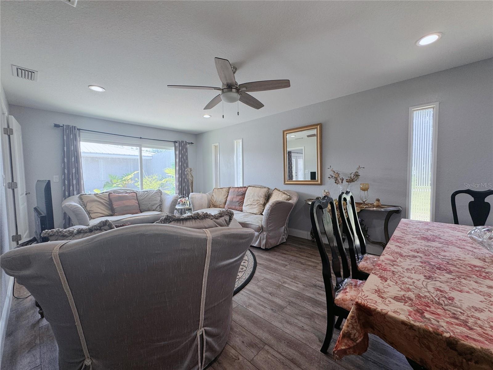 Image 17 of 80 For 4925 Us Highway 441