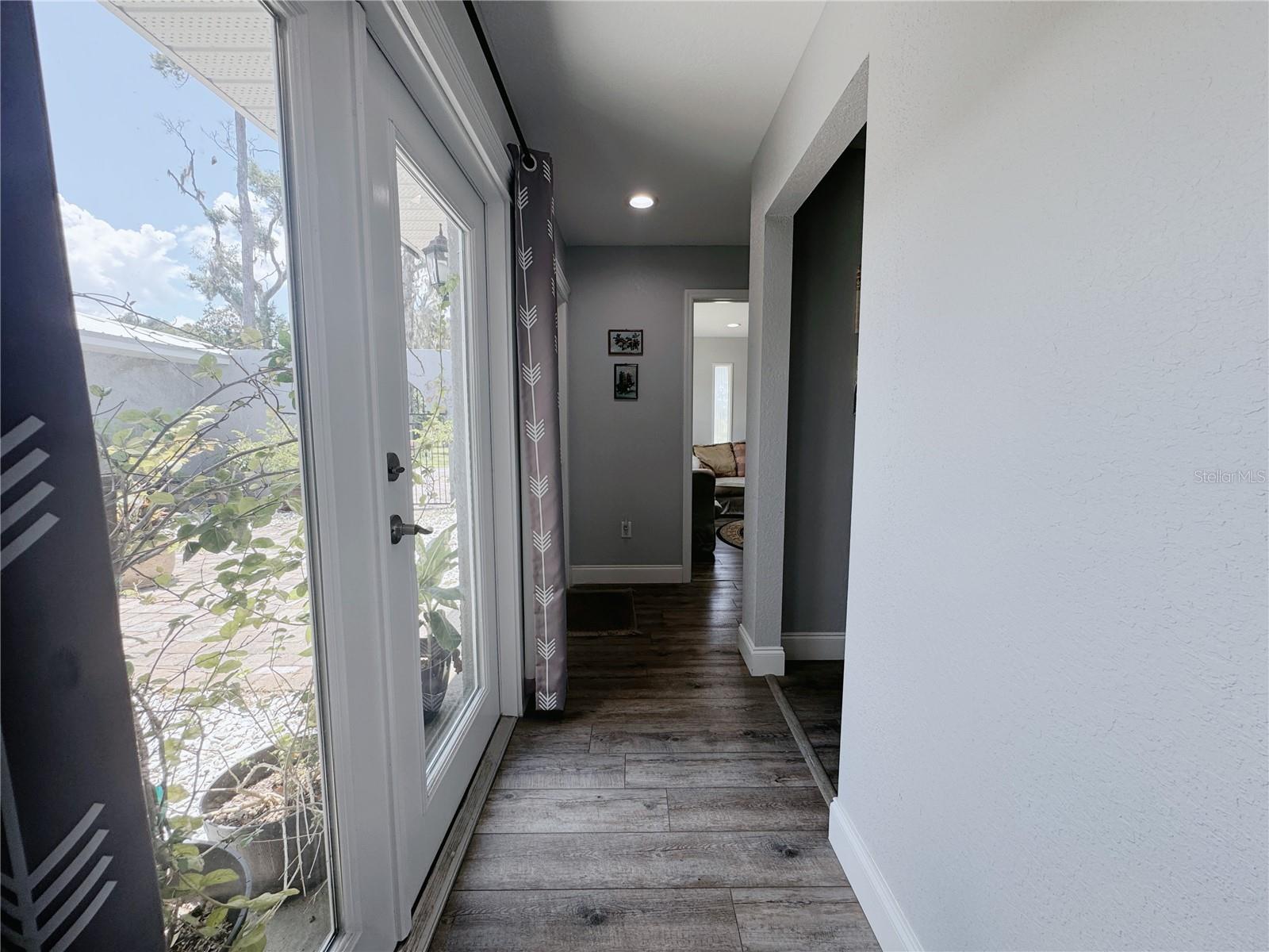 Image 28 of 80 For 4925 Us Highway 441