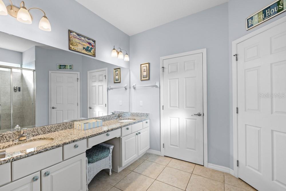 Image 12 of 100 For 6009 Broad Oak Drive