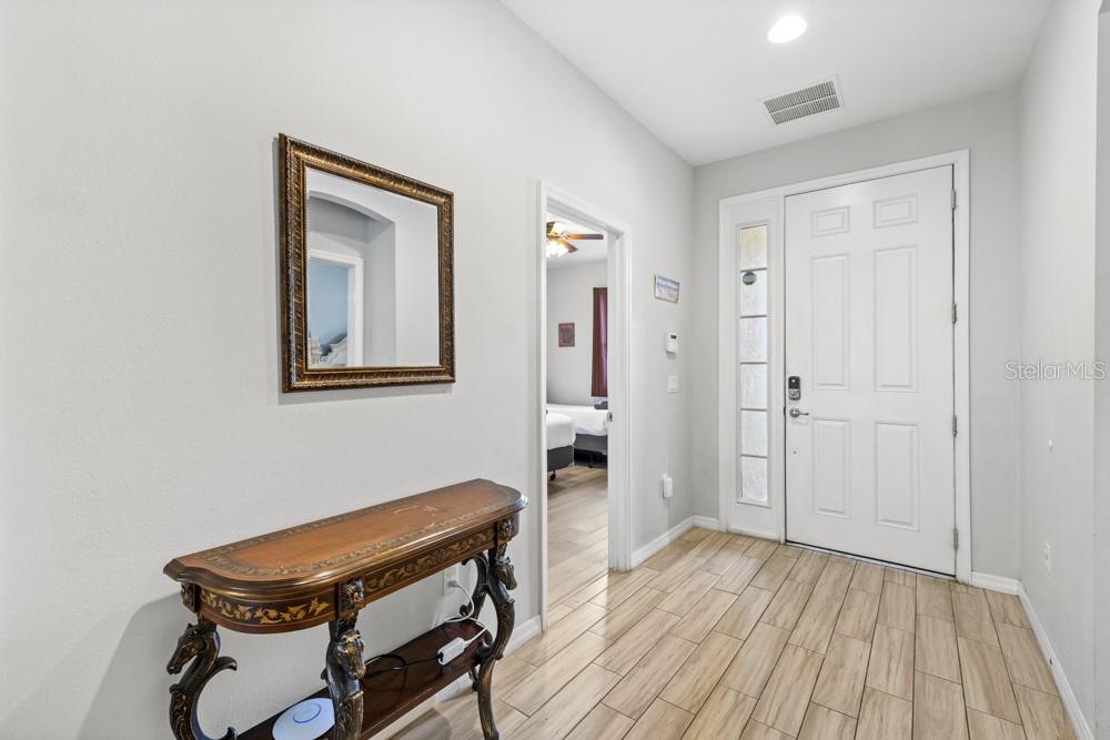 Image 36 of 100 For 6009 Broad Oak Drive