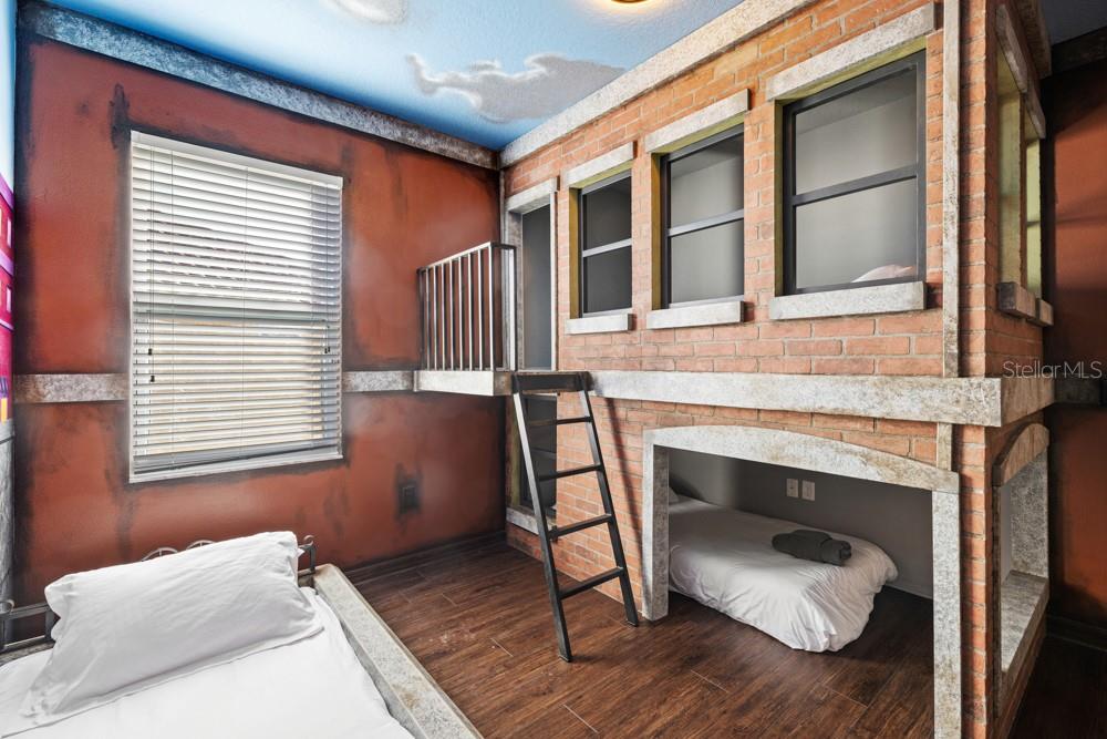 Image 53 of 100 For 6009 Broad Oak Drive