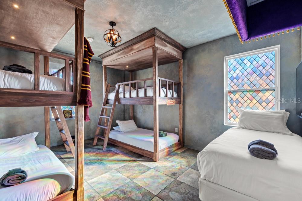 Image 56 of 100 For 6009 Broad Oak Drive