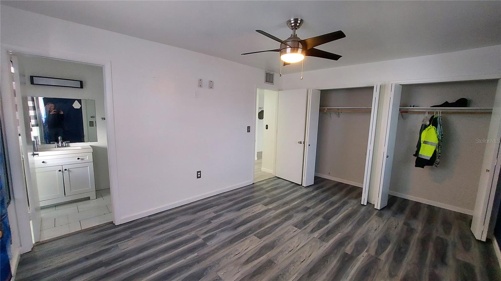 Image 12 of 61 For 1205 Hacienda Drive