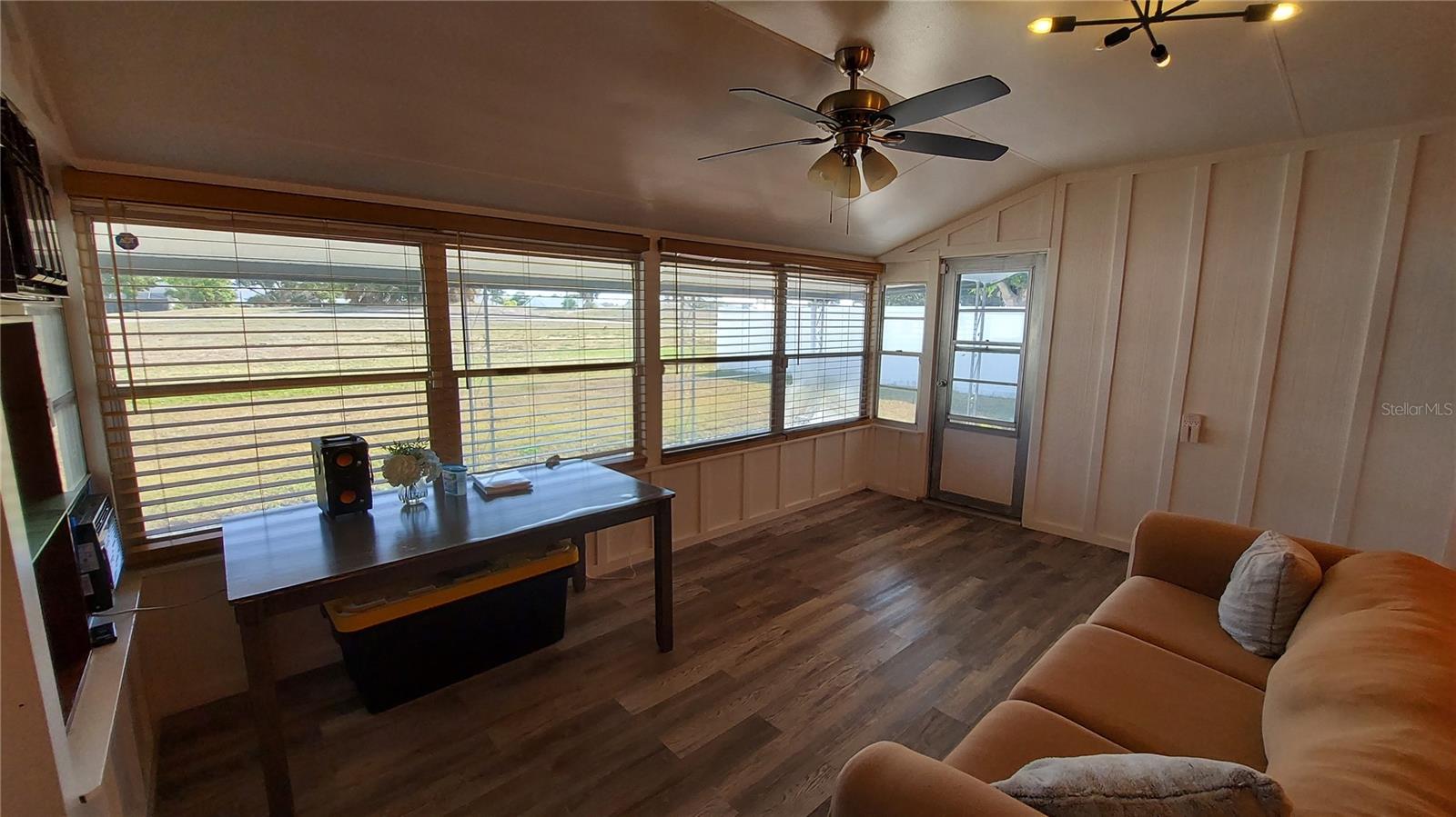 Image 33 of 61 For 1205 Hacienda Drive