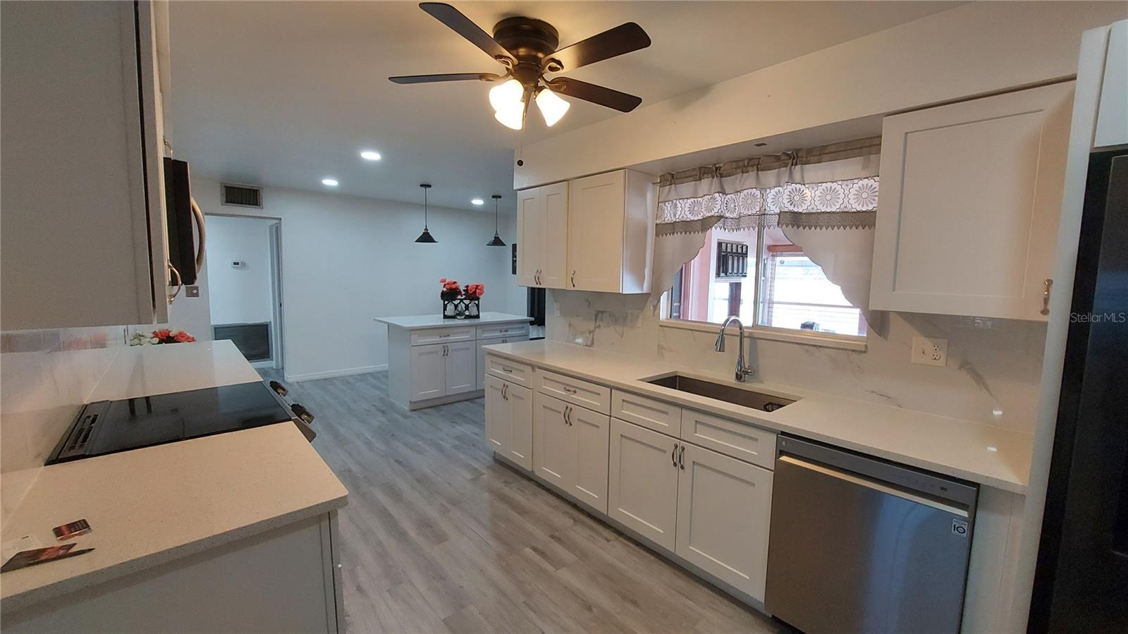 Image 39 of 61 For 1205 Hacienda Drive