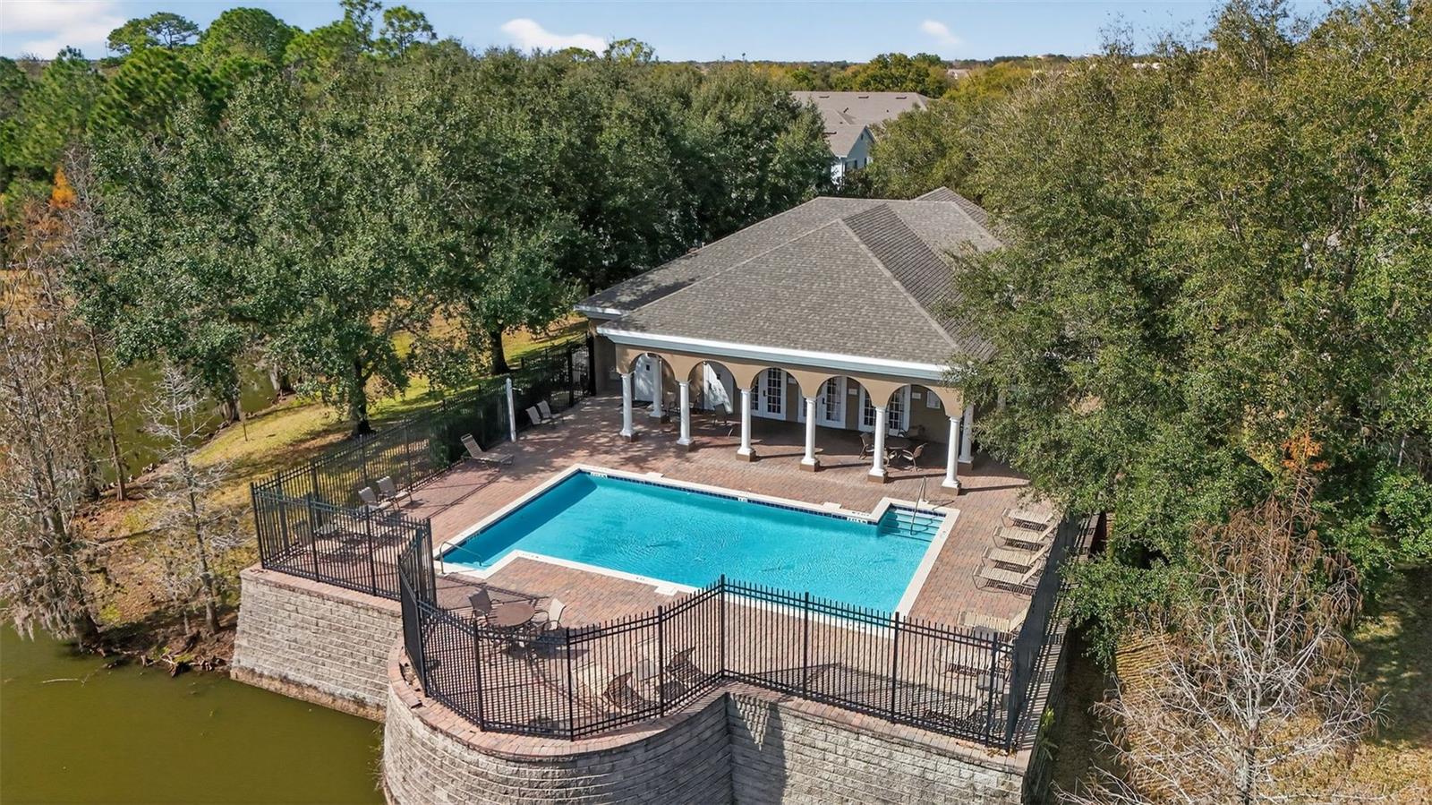 Image 3 of 29 For 6071 Strada Isle Way