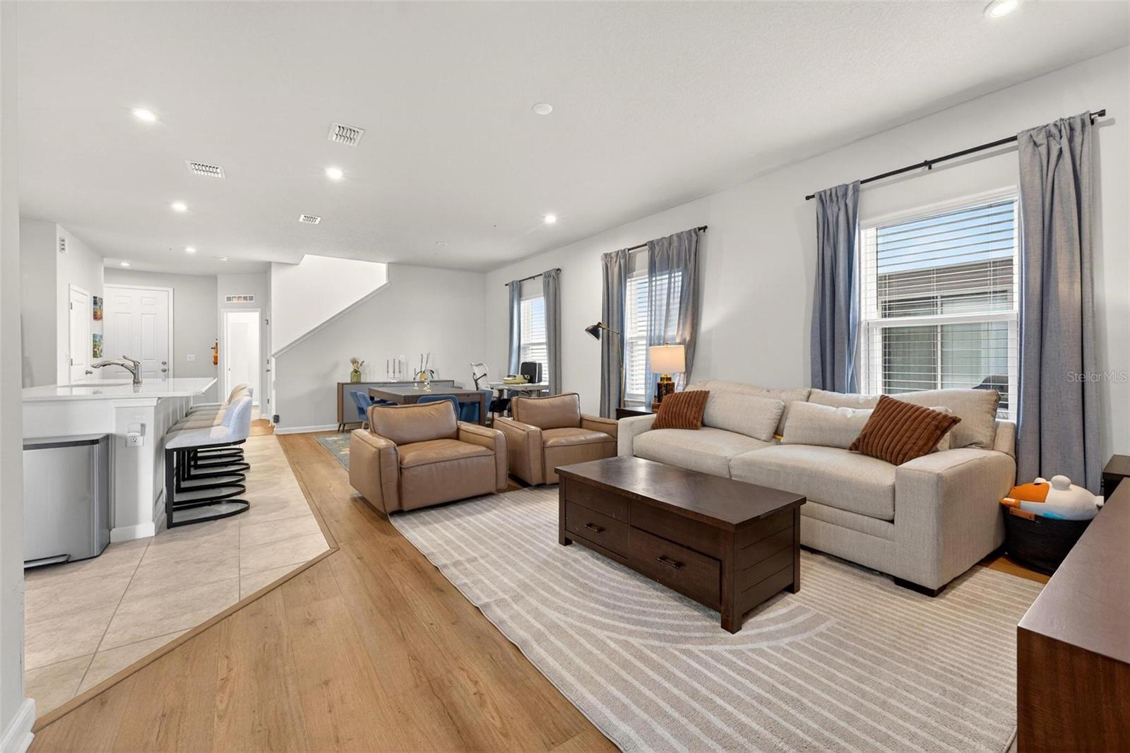 Image 15 of 42 For 3867 Denali Drive