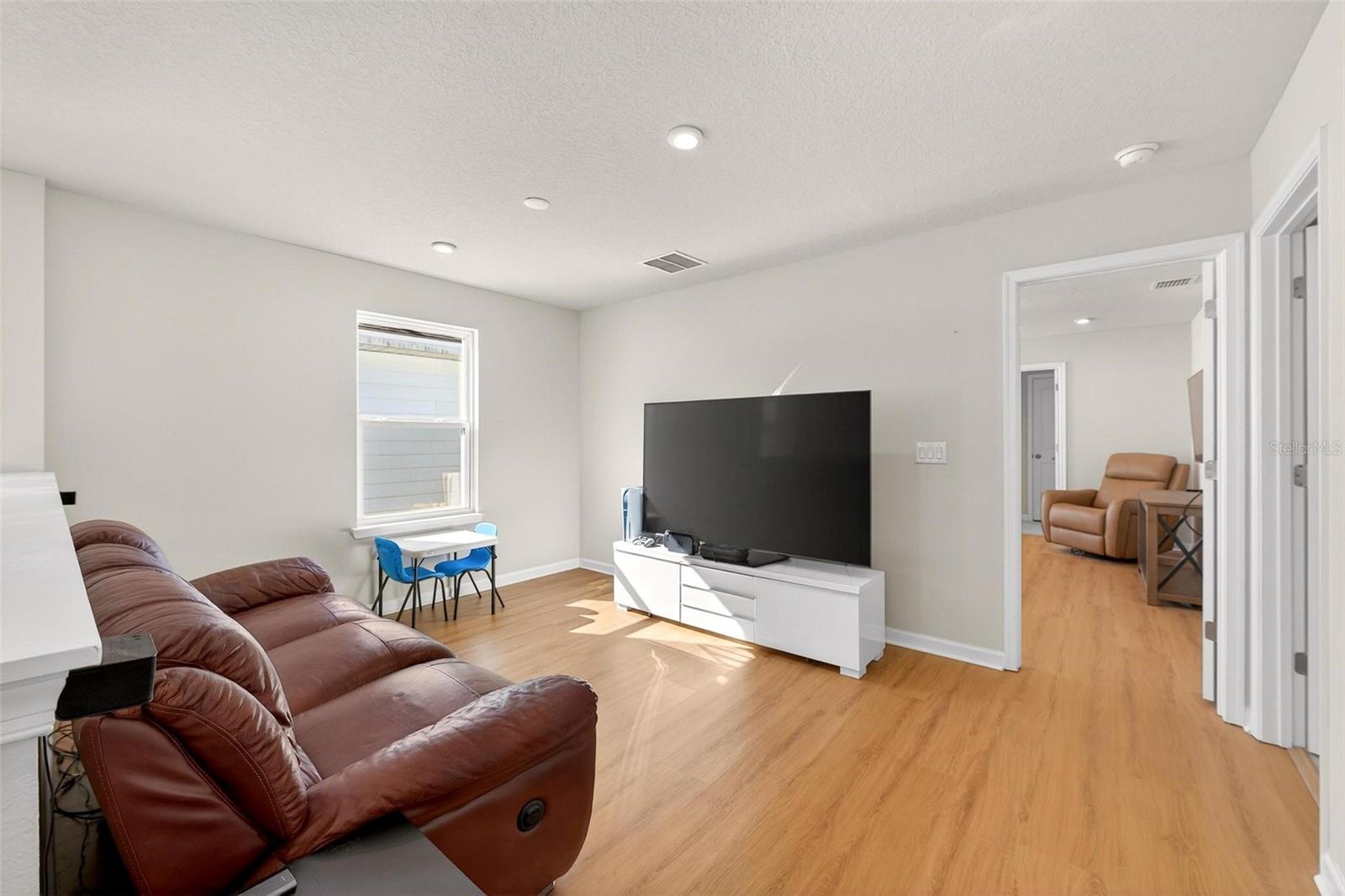 Image 24 of 42 For 3867 Denali Drive