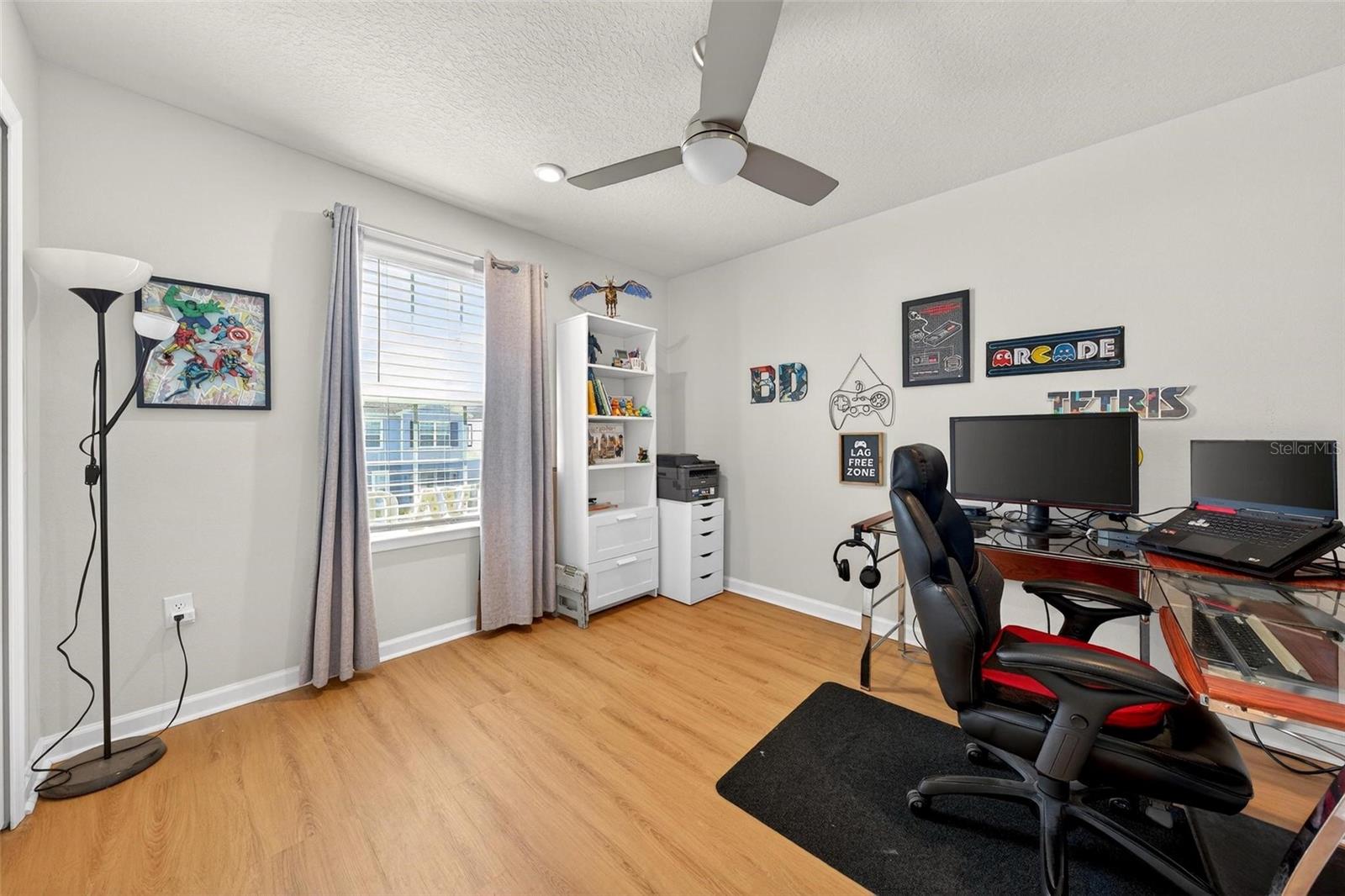 Image 25 of 42 For 3867 Denali Drive