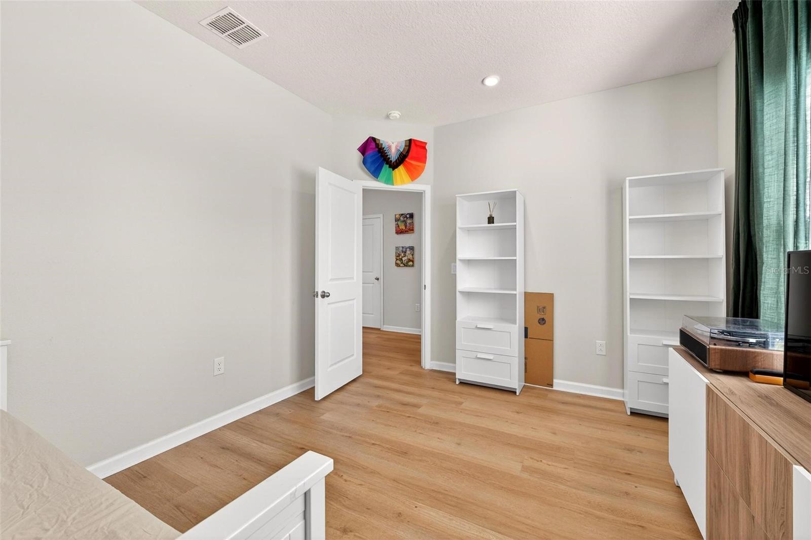 Image 37 of 42 For 3867 Denali Drive