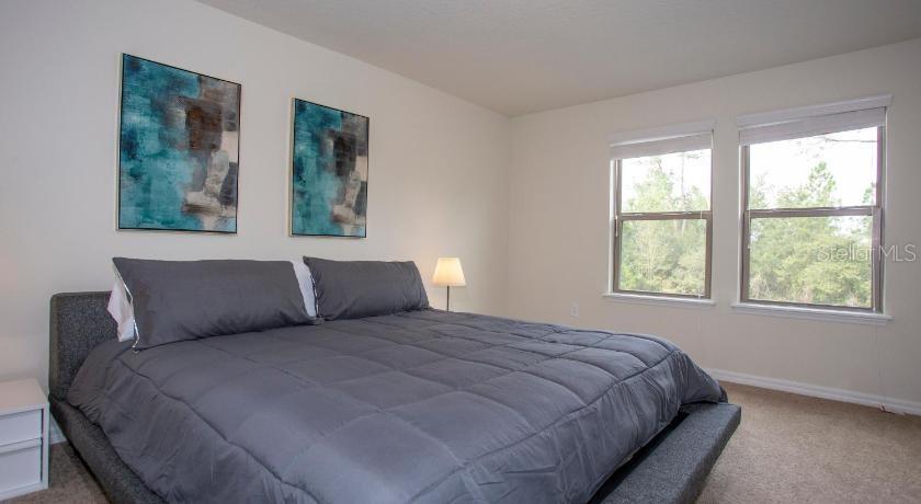 Image 15 of 43 For 8879 Geneve Court