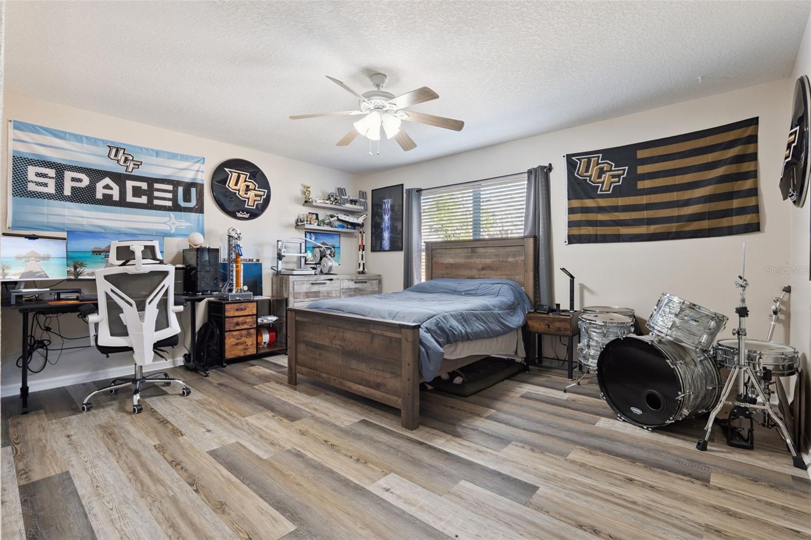 Image 12 of 21 For 4187 Pitch Pine Circle