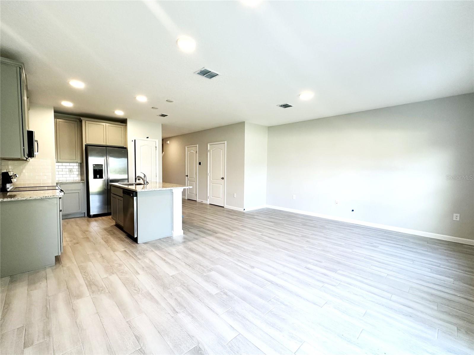 Image 2 of 13 For 2835 Narcoossee Commons Way