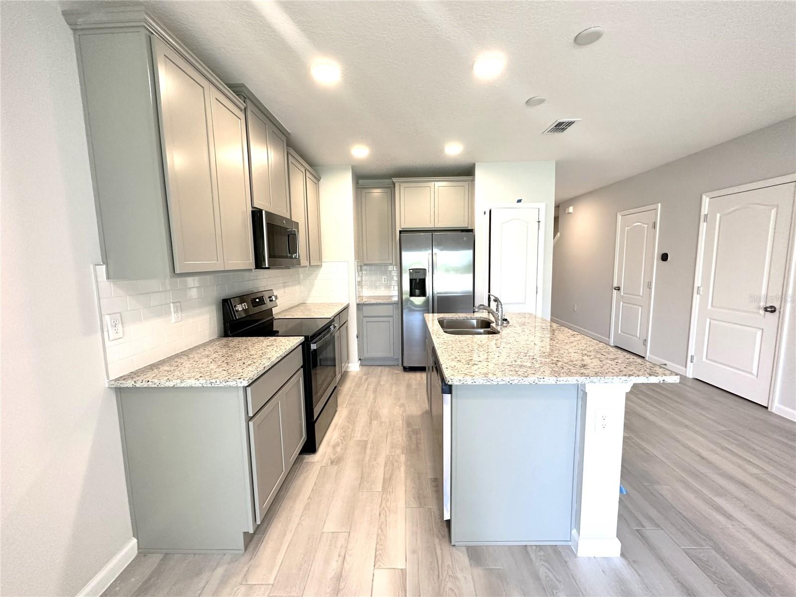 Image 3 of 13 For 2835 Narcoossee Commons Way