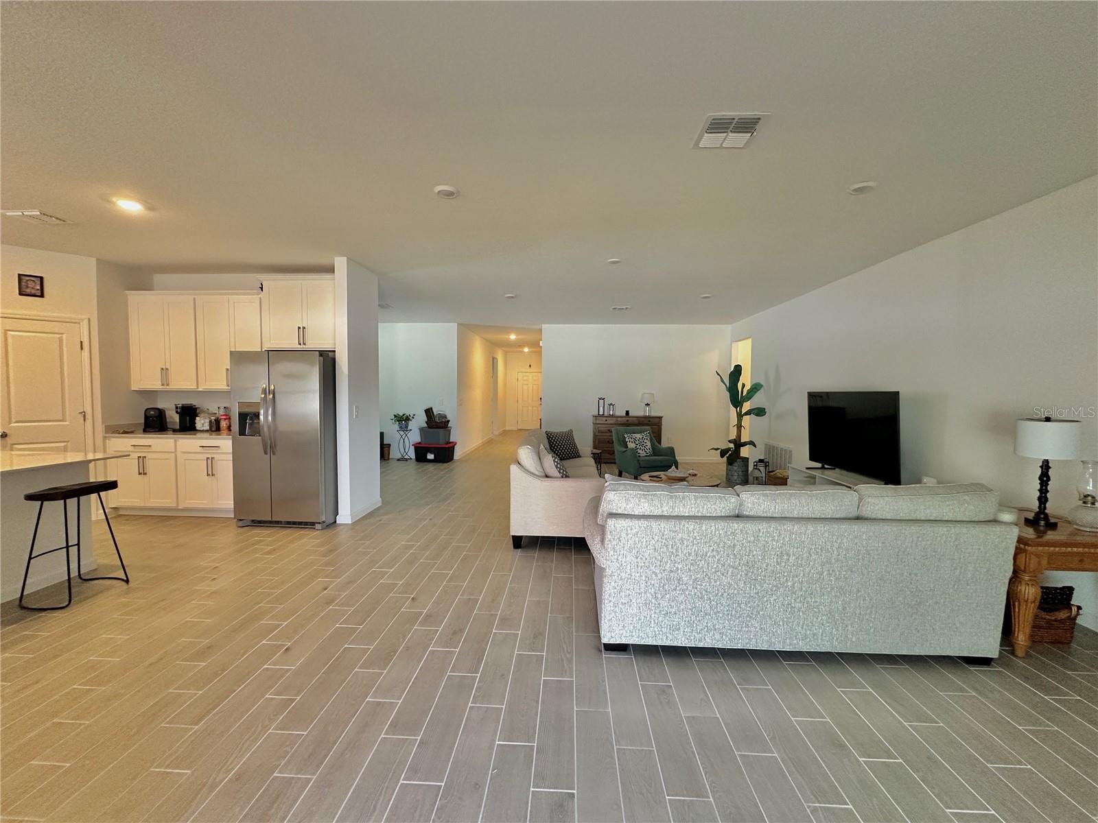 Image 11 of 51 For 8846 69th Terrace