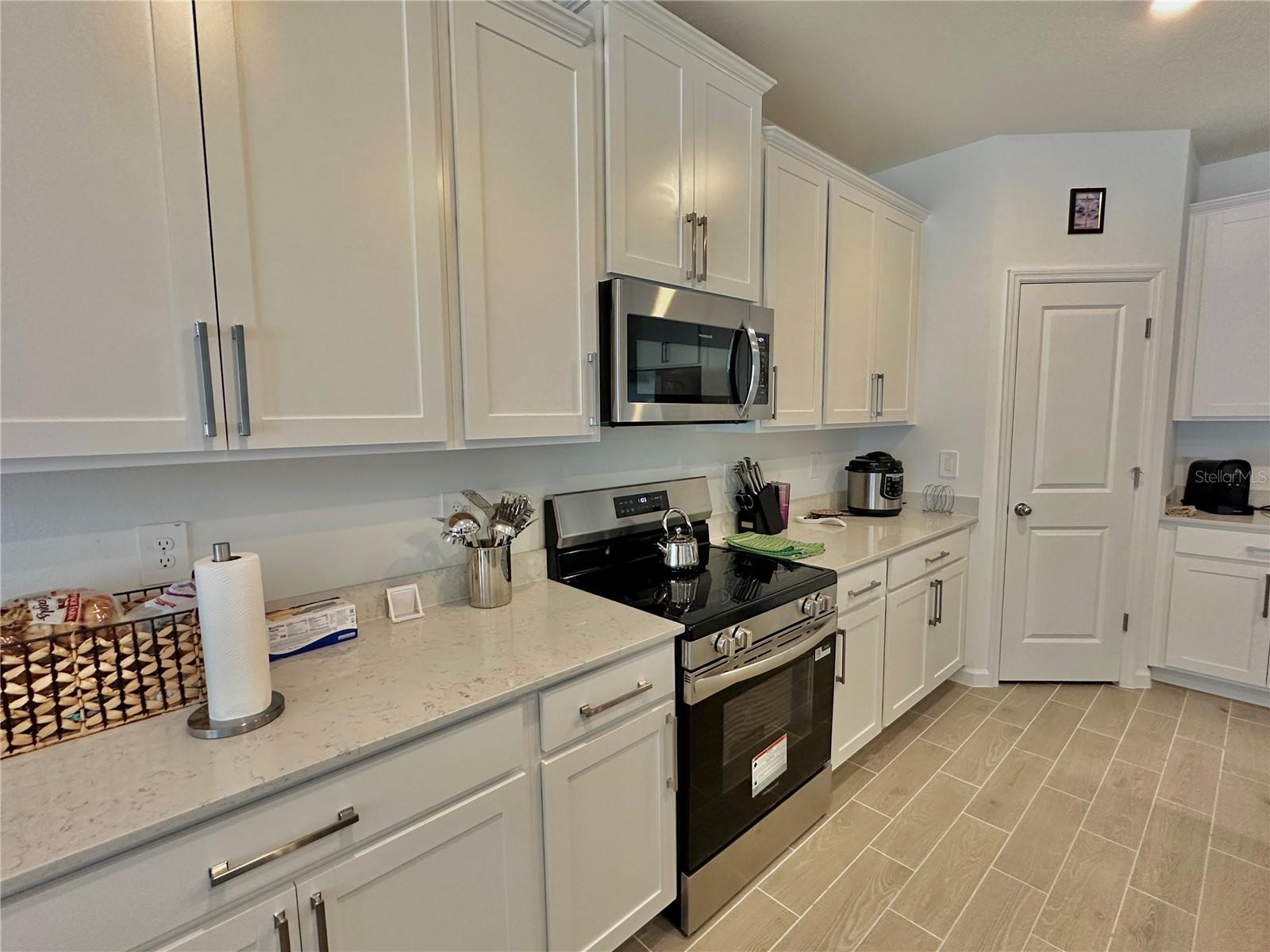 Image 18 of 51 For 8846 69th Terrace