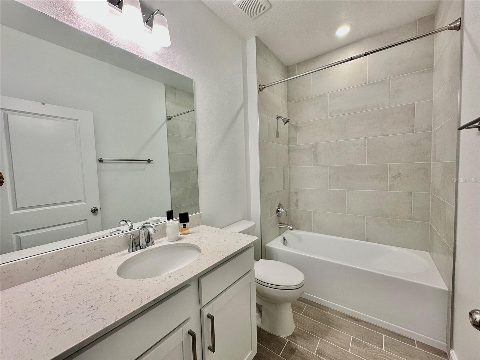 Image 32 of 51 For 8846 69th Terrace