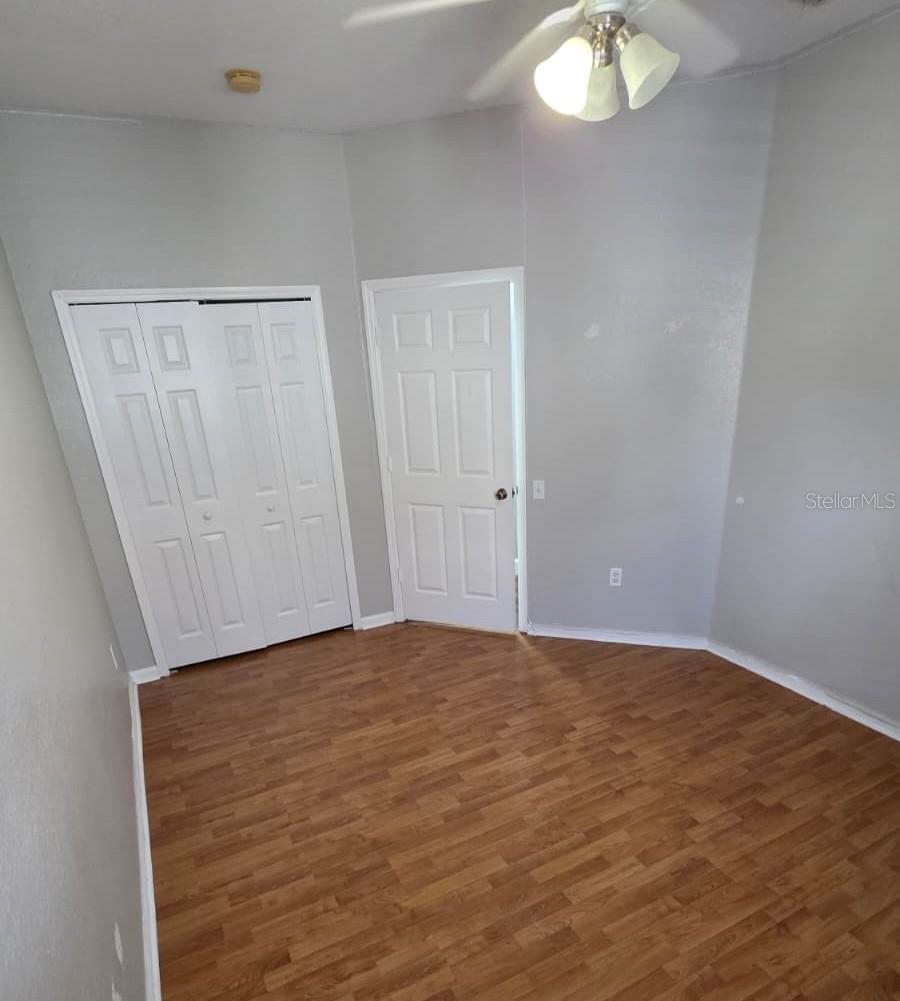 Image 31 of 42 For 13527 Misarden Lane