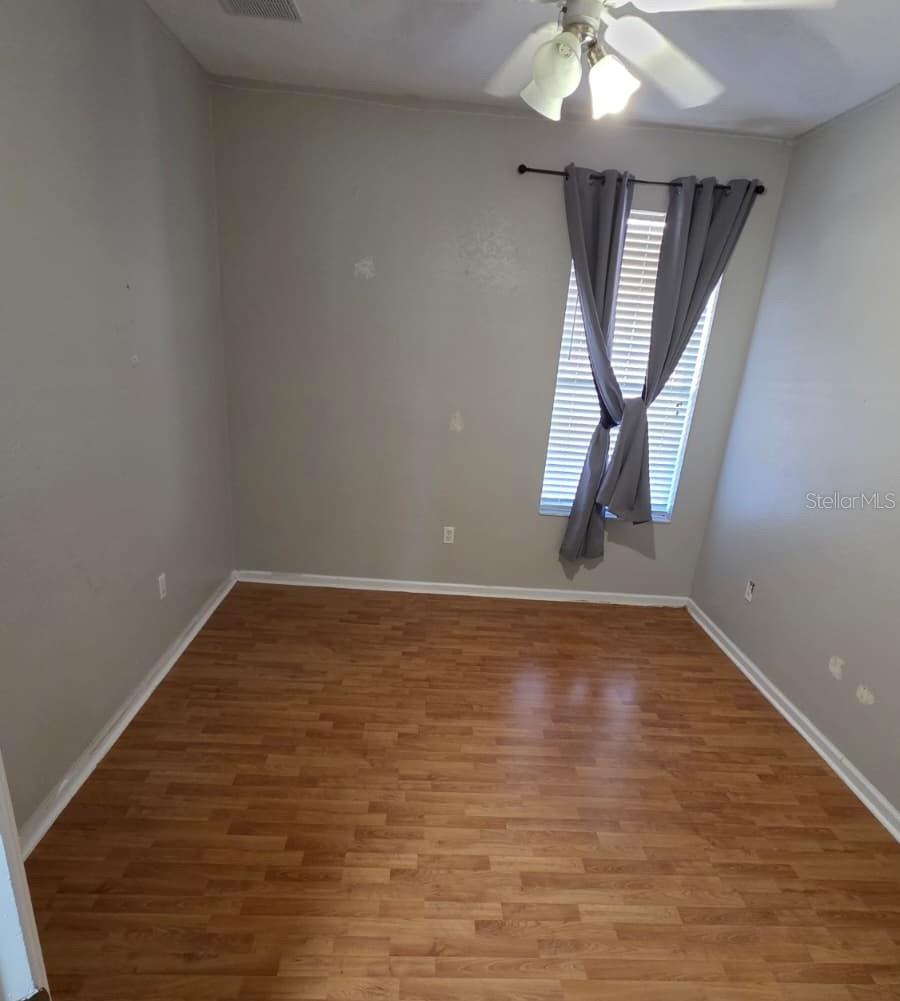 Image 33 of 42 For 13527 Misarden Lane