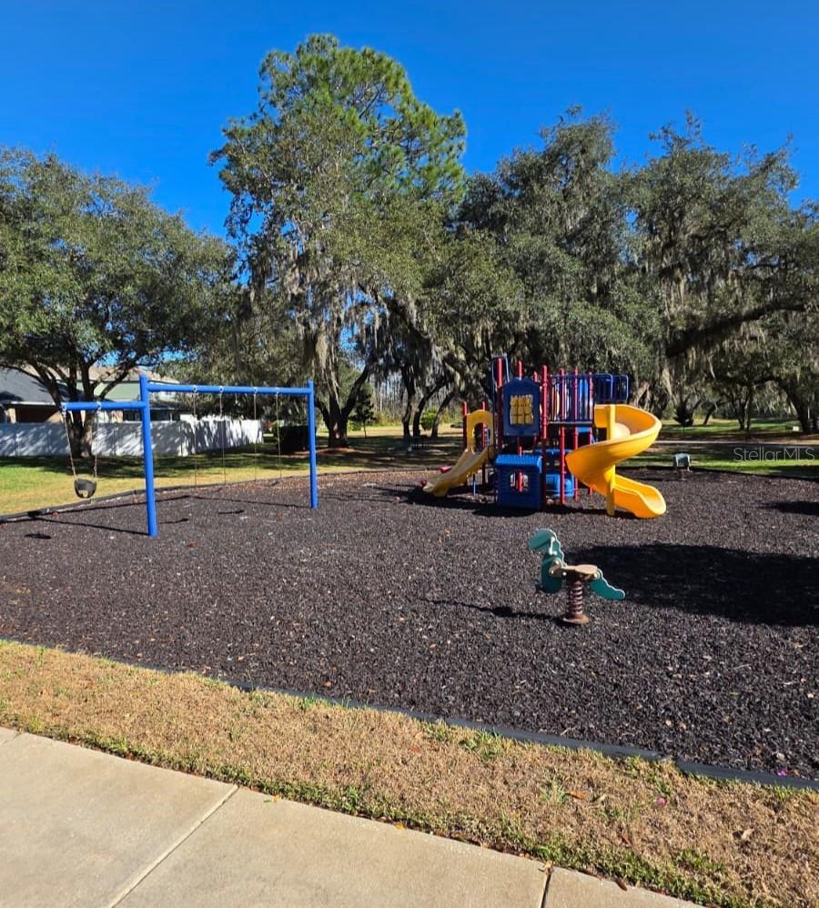 Image 7 of 42 For 13527 Misarden Lane