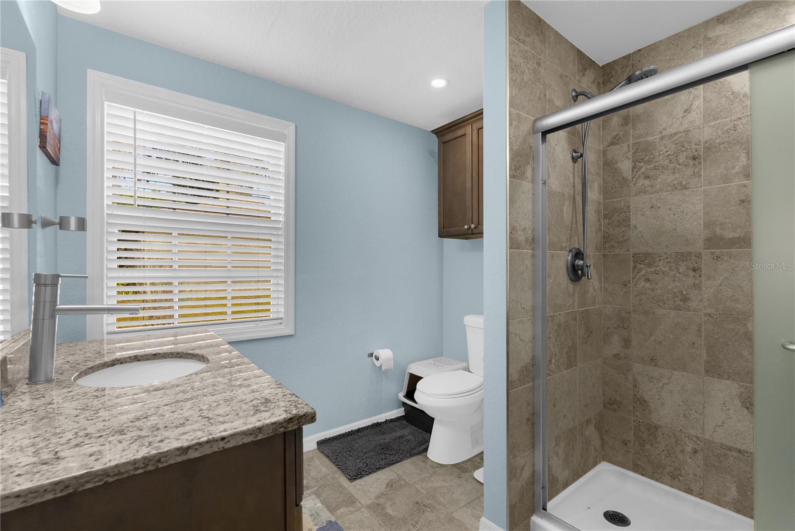 Image 13 of 30 For 316 Leavitt Avenue