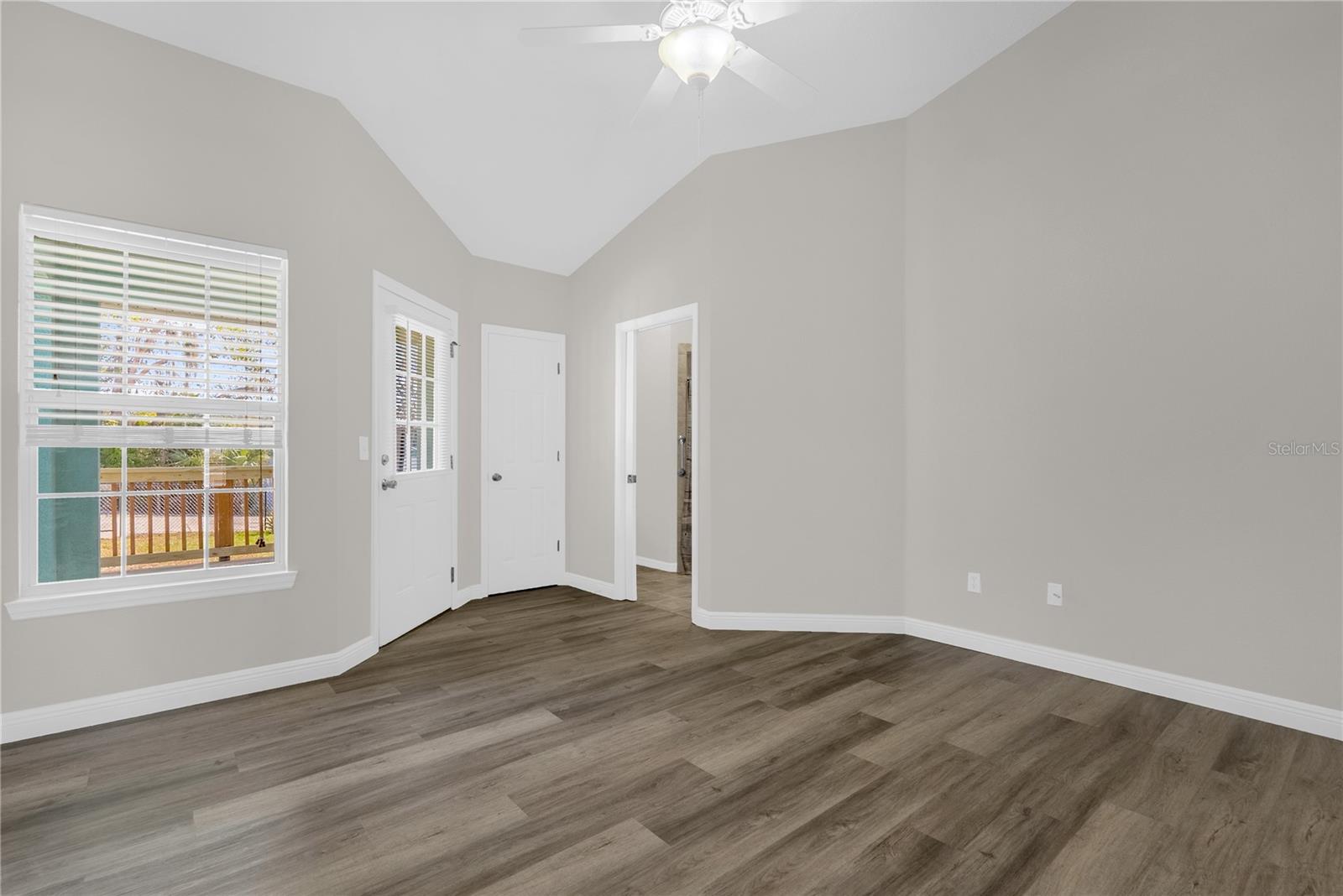 Image 19 of 30 For 316 Leavitt Avenue