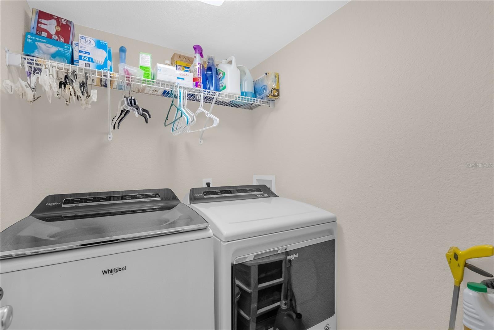 Image 21 of 30 For 316 Leavitt Avenue