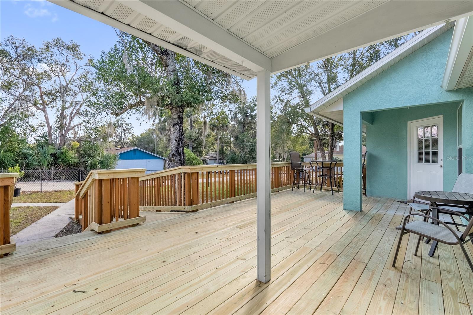 Image 23 of 30 For 316 Leavitt Avenue