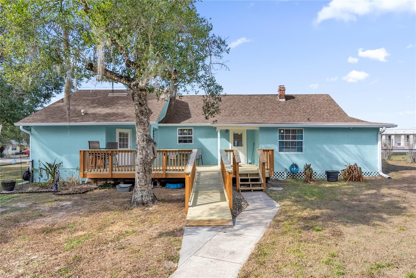 Image 24 of 30 For 316 Leavitt Avenue