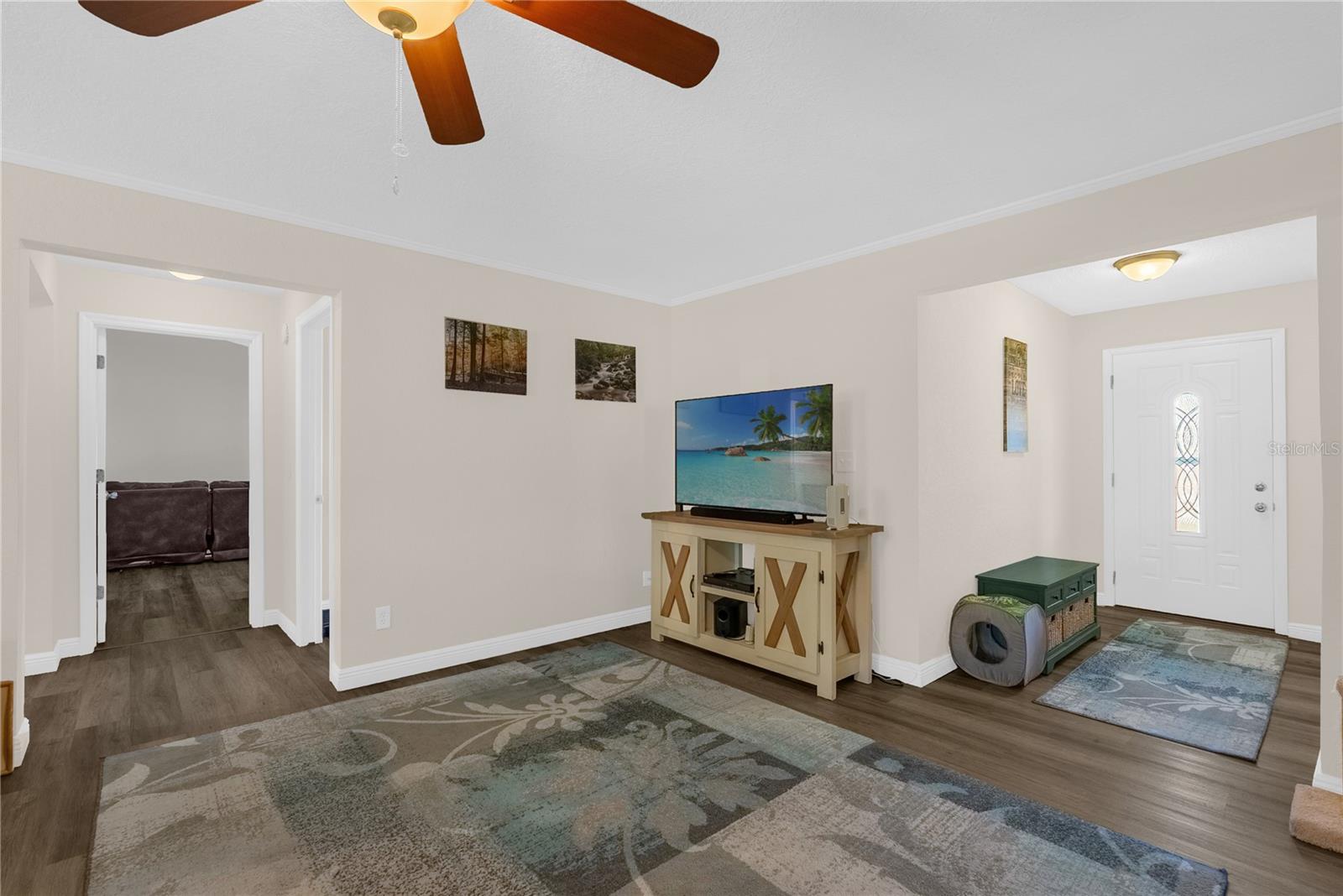 Image 4 of 30 For 316 Leavitt Avenue