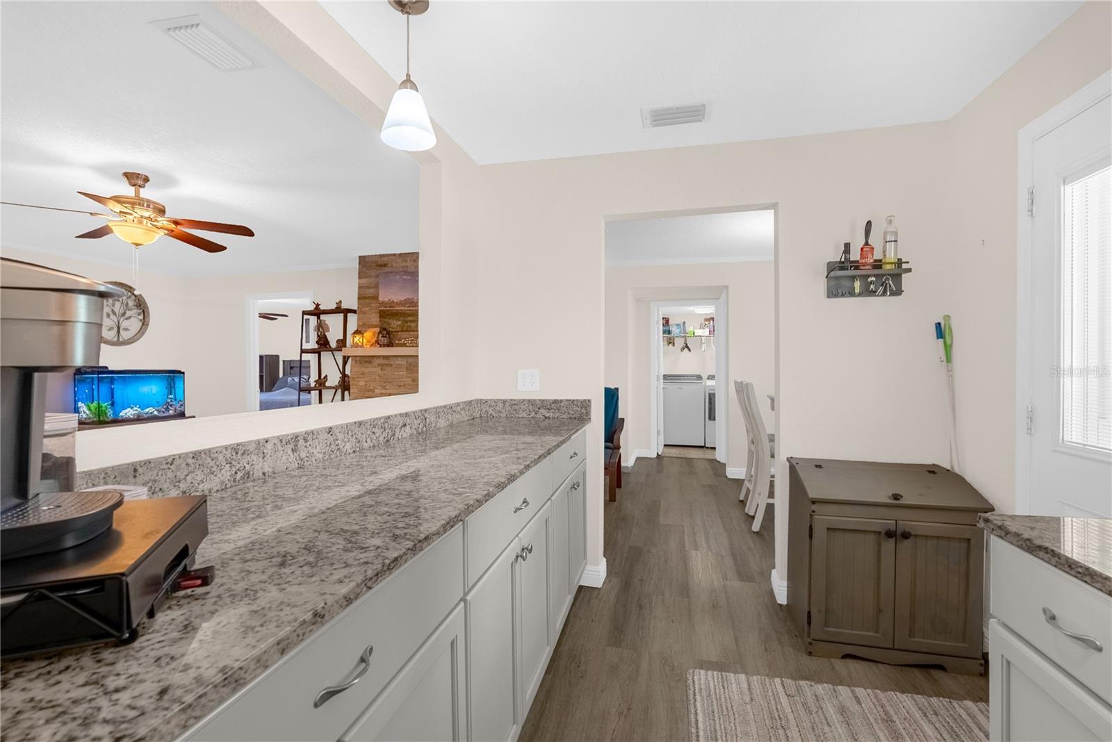 Image 7 of 30 For 316 Leavitt Avenue