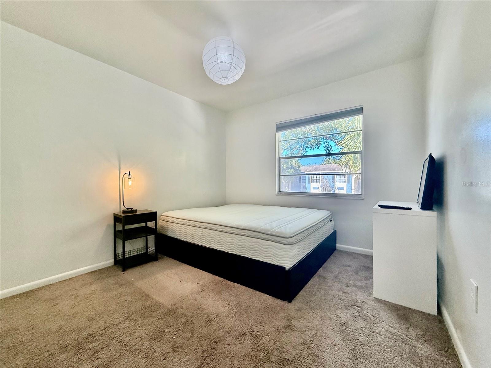 Image 17 of 23 For 2507 Alafaya Trail 12