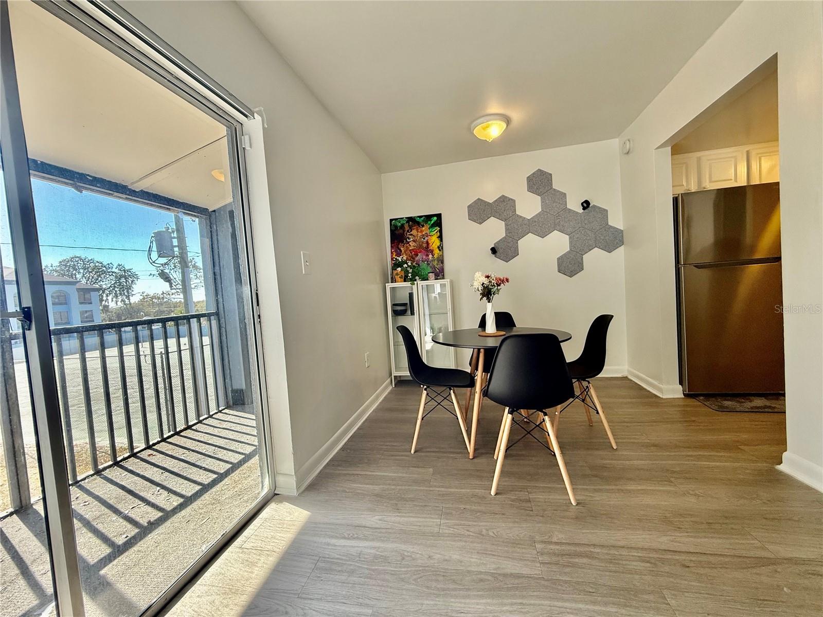 Image 7 of 23 For 2507 Alafaya Trail 12