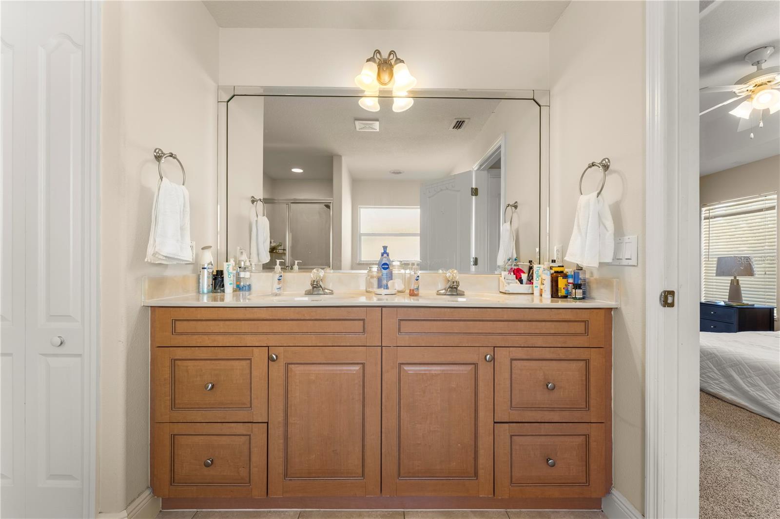 Image 26 of 48 For 3959 Rolling Hill Drive