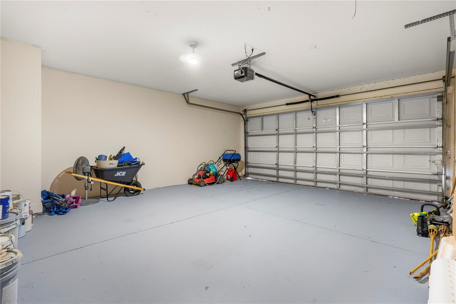 Image 37 of 48 For 3959 Rolling Hill Drive