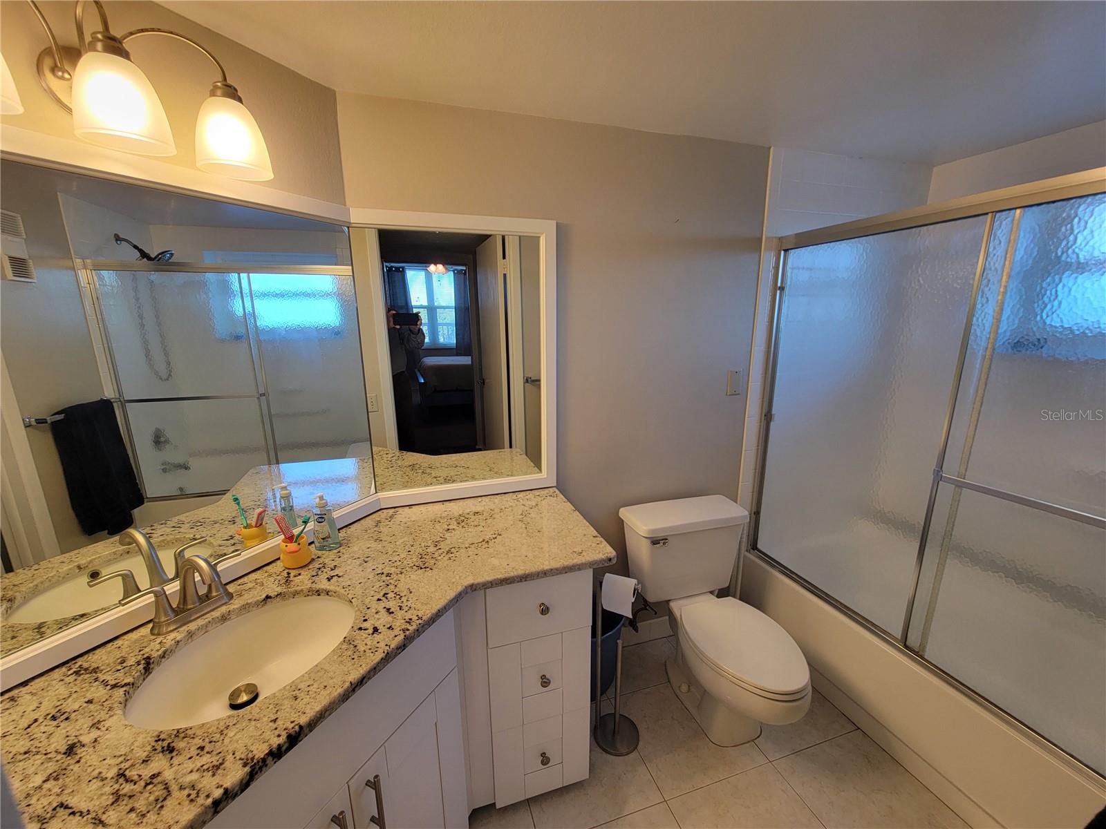 Image 10 of 21 For 2333 Feather Sound Drive C201