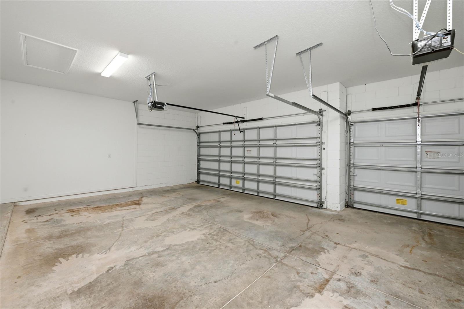 Image 33 of 42 For 575 Avila Place