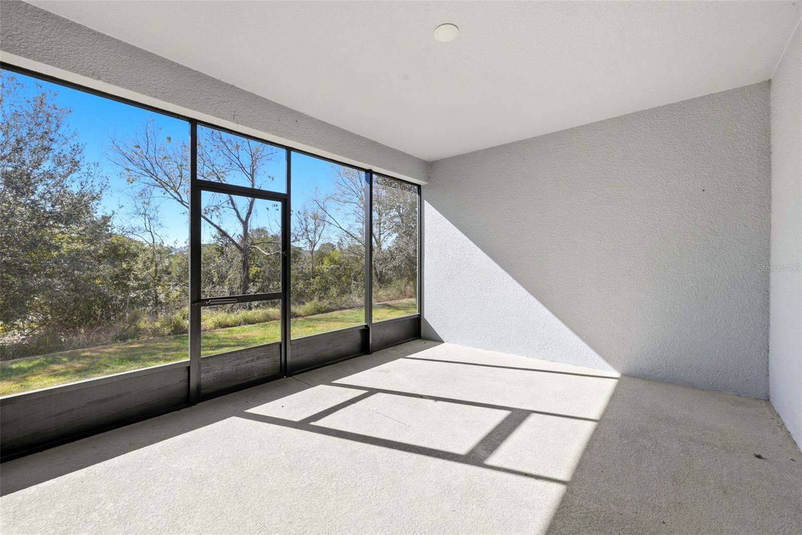 Image 34 of 42 For 575 Avila Place