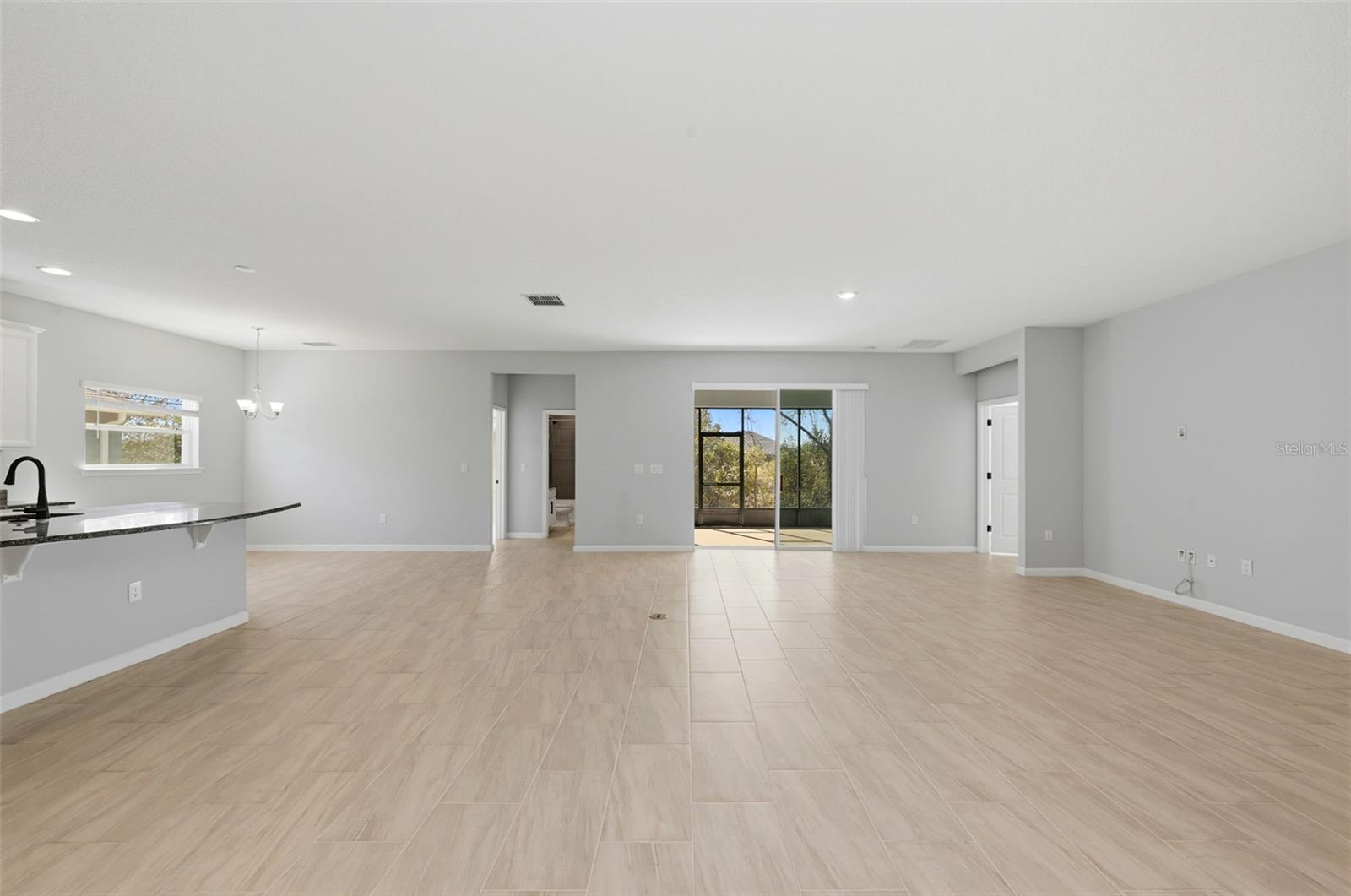 Image 7 of 42 For 575 Avila Place