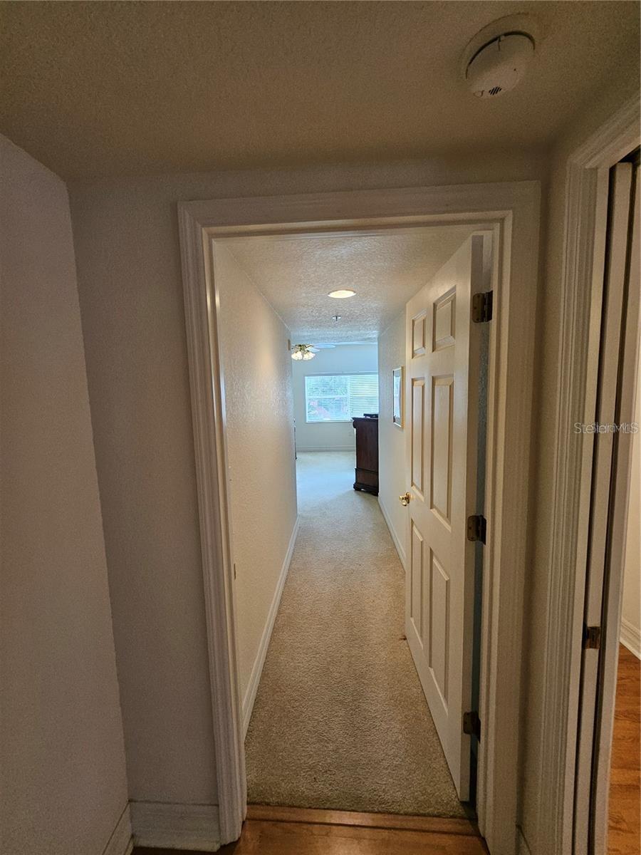 Image 19 of 48 For 5300 Atlantic Avenue 14-207