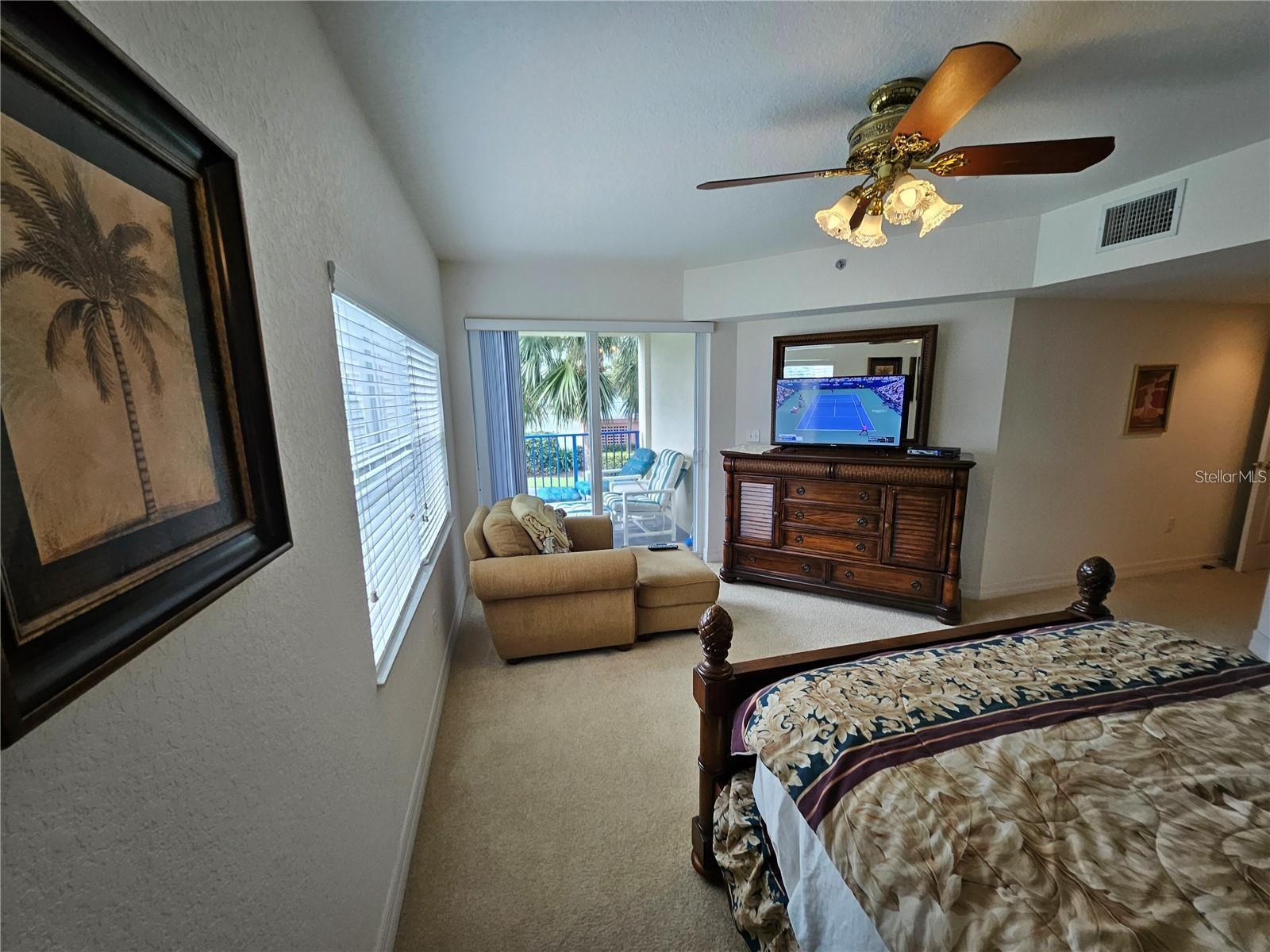 Image 21 of 48 For 5300 Atlantic Avenue 14-207