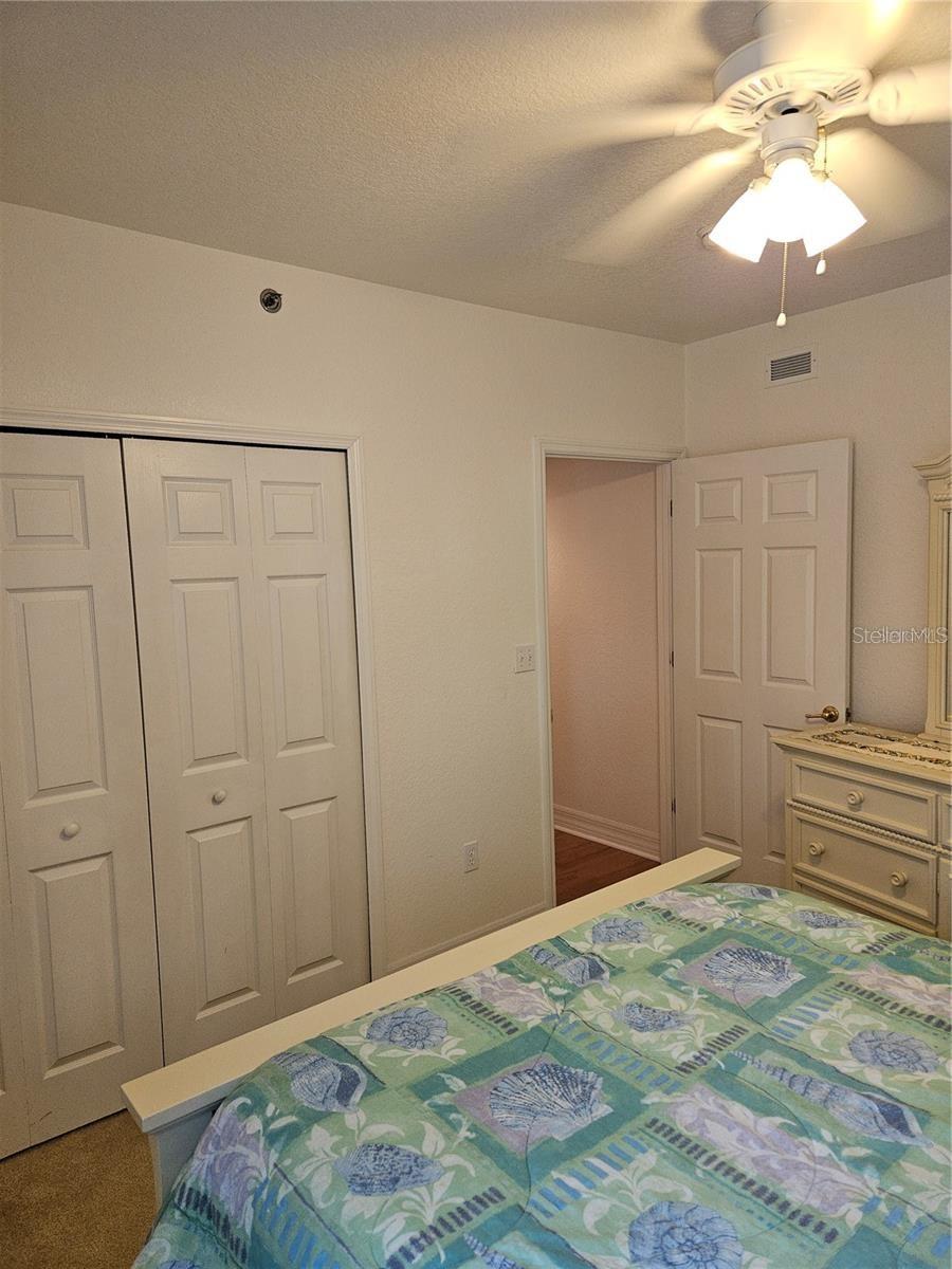 Image 28 of 48 For 5300 Atlantic Avenue 14-207