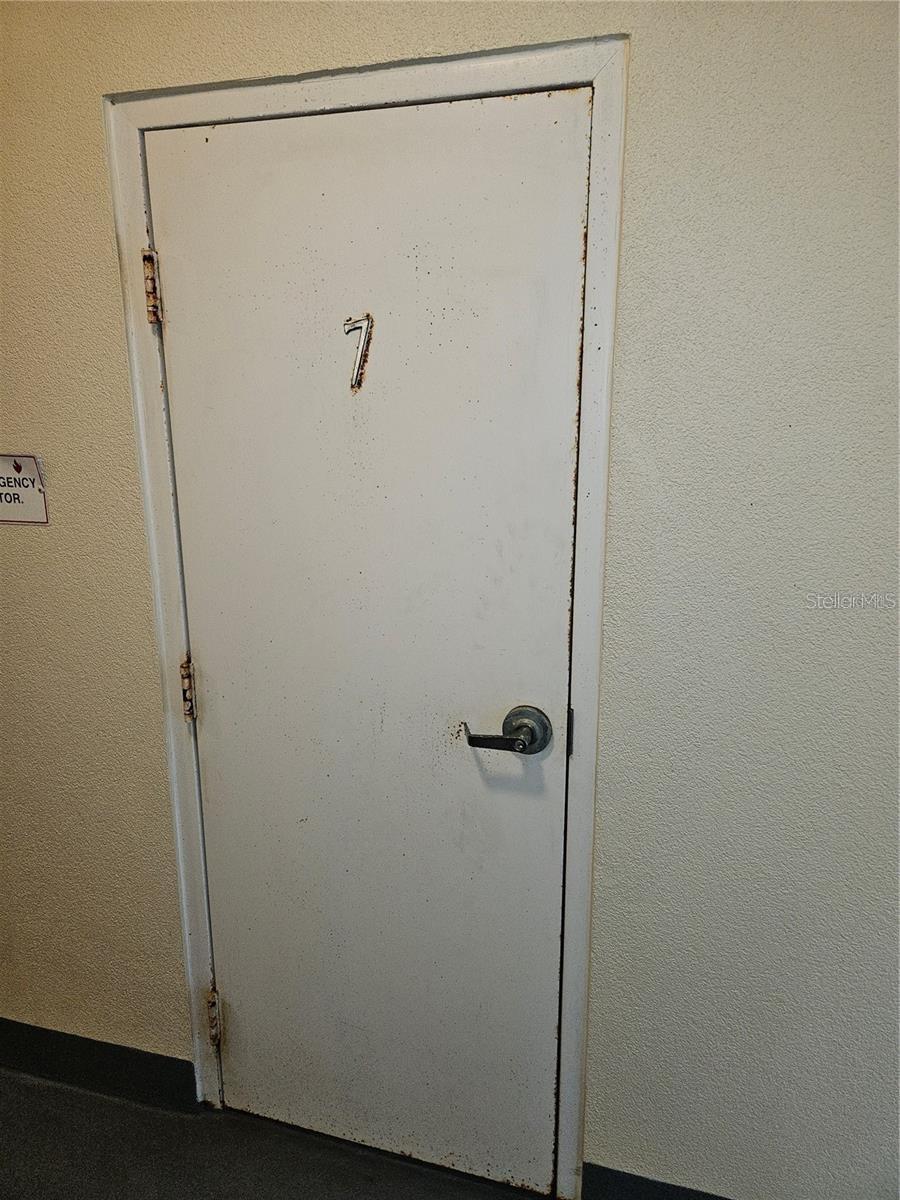 Image 38 of 48 For 5300 Atlantic Avenue 14-207