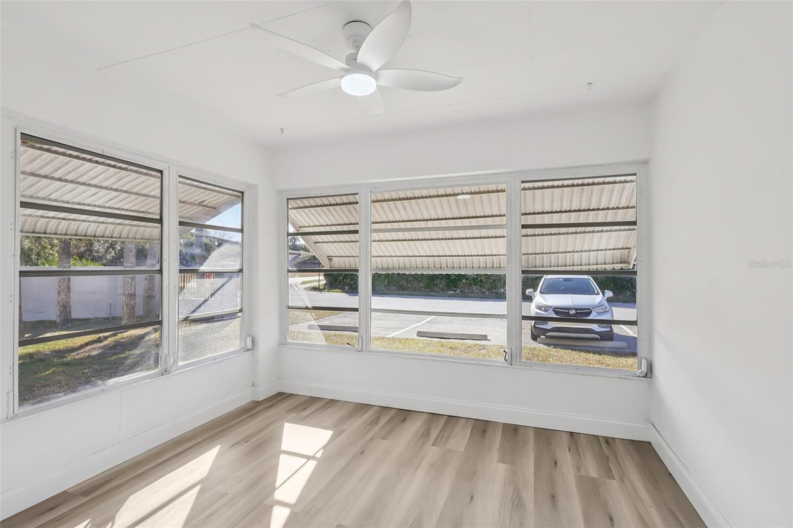 Image 10 of 32 For 11147 Acme Drive D