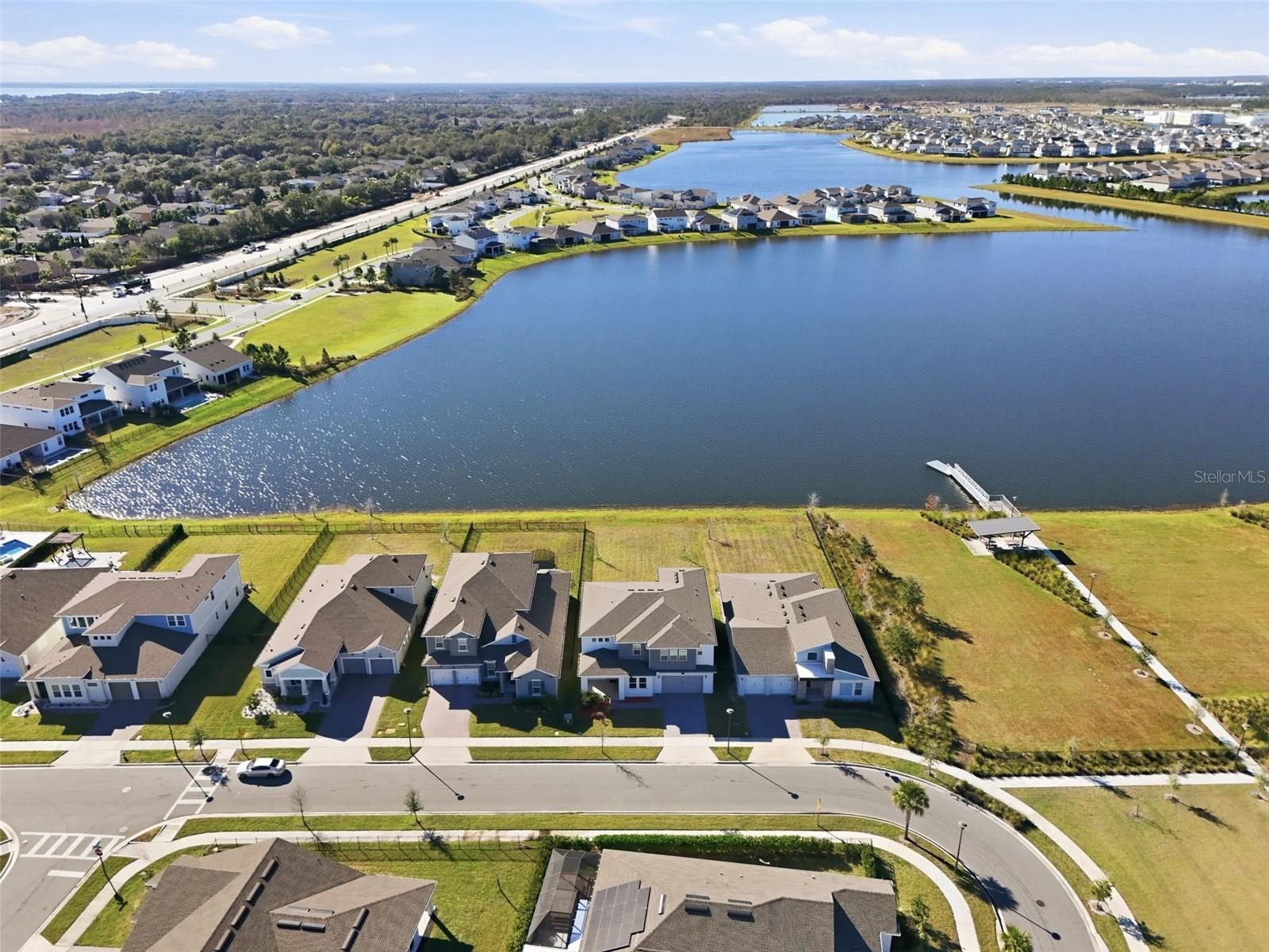 Image 68 of 72 For 19065 Planetree St