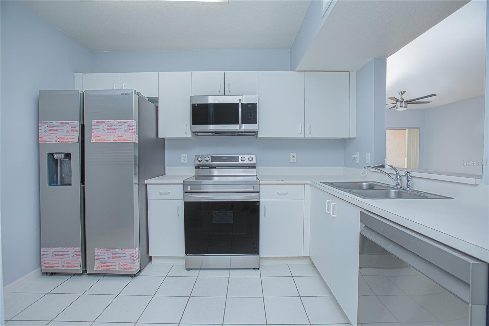 Image 22 of 31 For 522 Villa Del Sol Circle 102