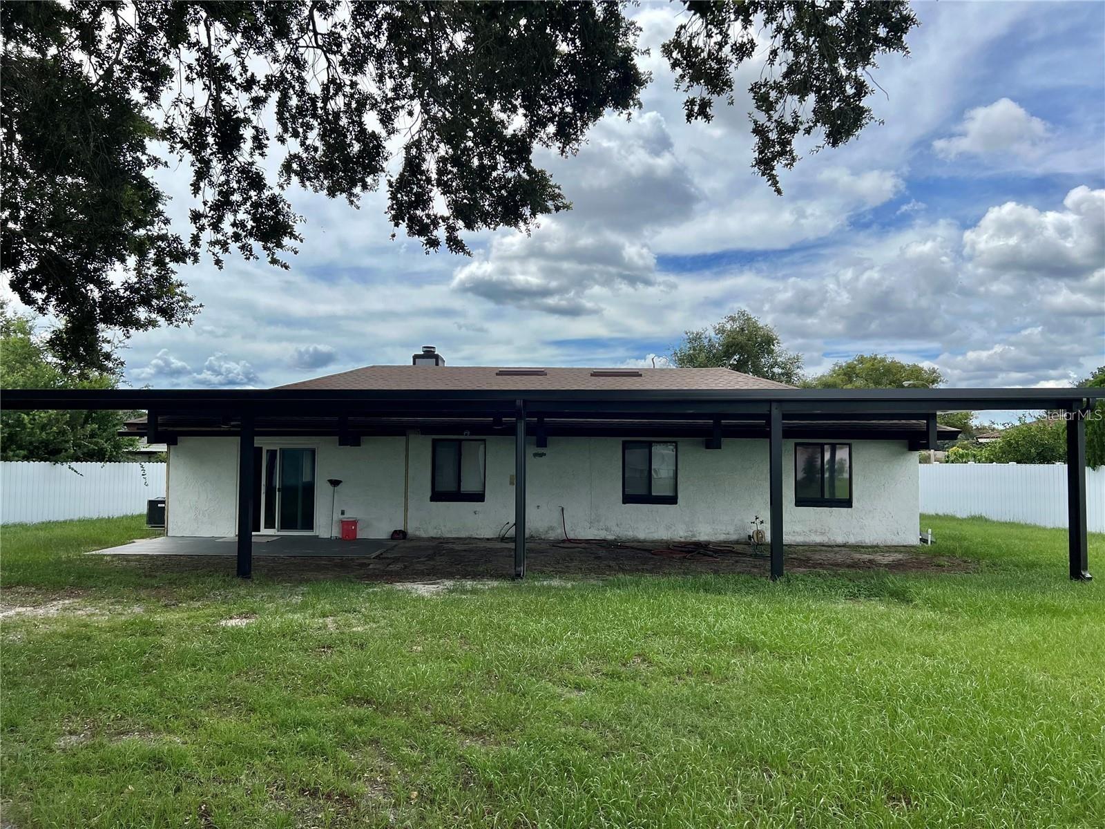 Image 32 of 41 For 1052 Manchester Circle